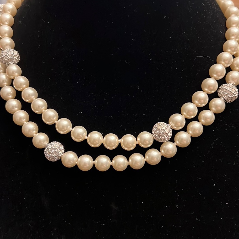 Double strand of faux pearls 17 inches long